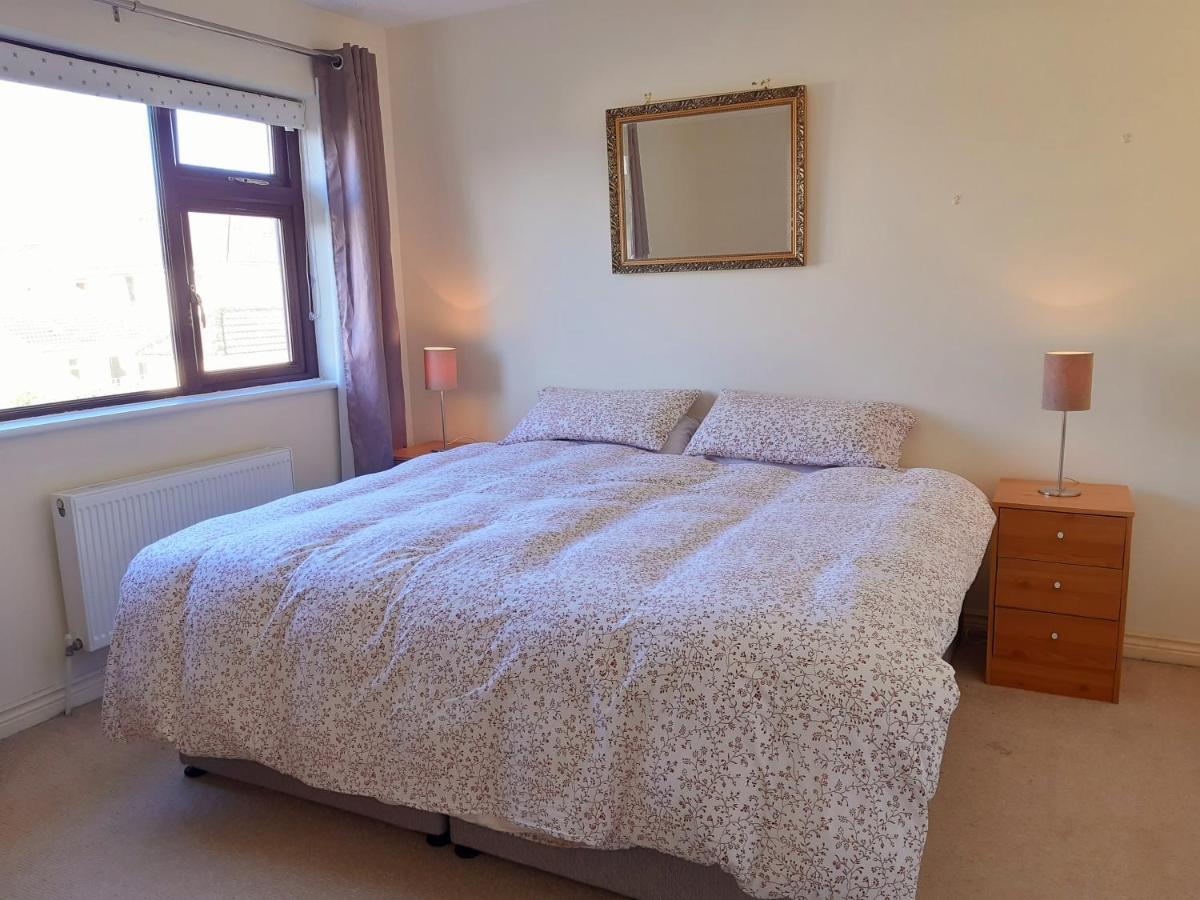 Budget Accommodation - Knocknacarra, Galway Exterior photo